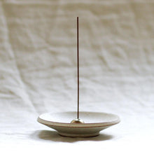 Load image into Gallery viewer, White Onyx Incense Dish